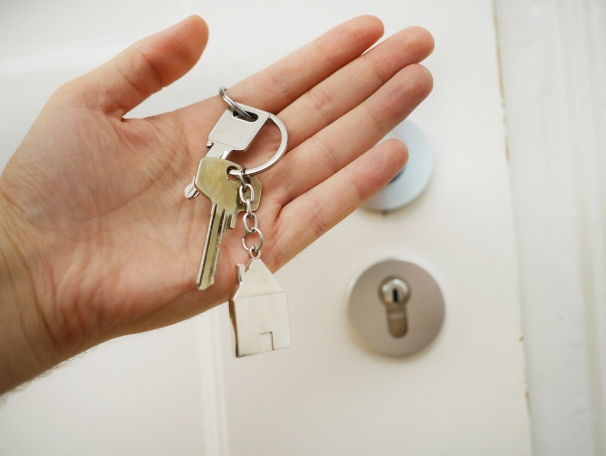 https://KenHouse.StopRentingStartOwning.com